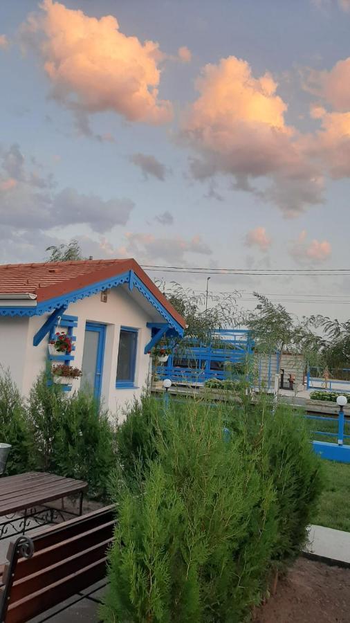 Complex Turistic Essenza Hotel Murighiol Exterior photo