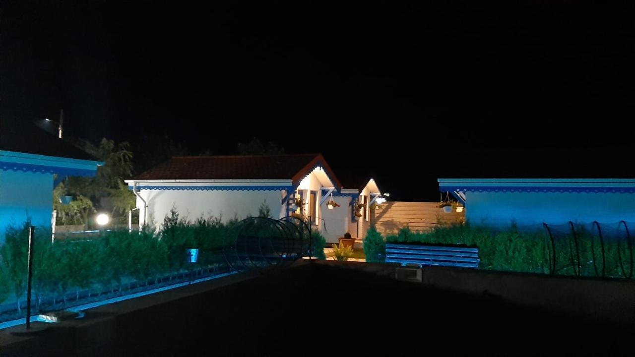 Complex Turistic Essenza Hotel Murighiol Exterior photo